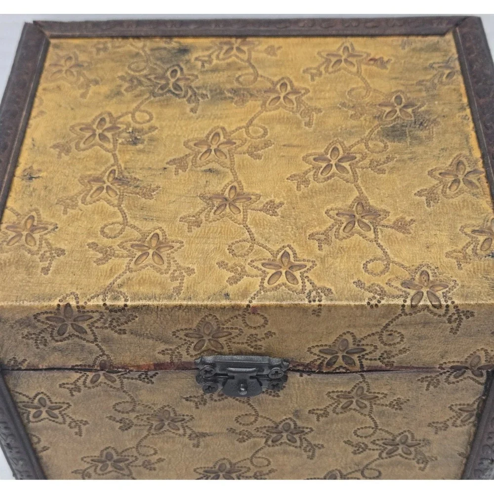 Vintage Wooden Floral Embossed Trinket & Jewelry Box W/Latch (Black Felt Lined)